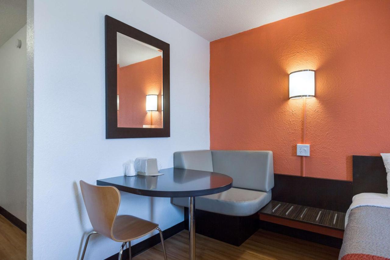 Motel 6-Lincoln, Il المظهر الخارجي الصورة